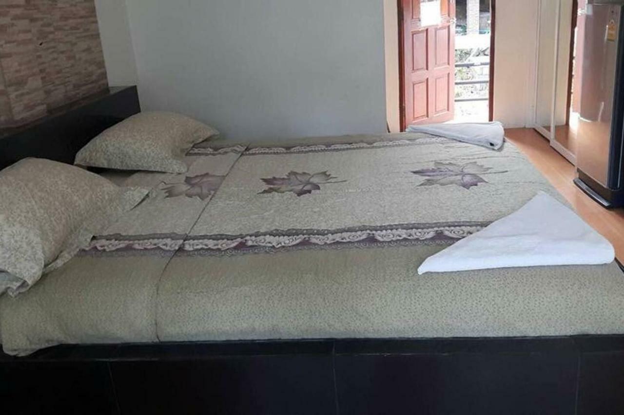 Mint Guesthouse เกาะเต่า ภายนอก รูปภาพ